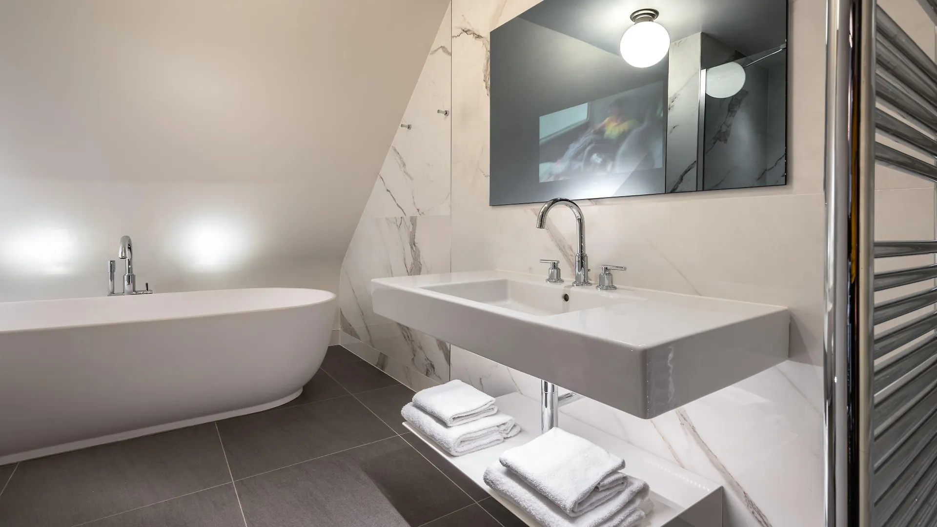 Hotel - Gare De Lyon Bastille By Ihg Paryż